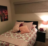 5 Star Room with own Bathroom - Singles Couples Families or Executives - Accommodation Sunshine Coast