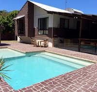 6 Bomburra Court - Rainbow Beach Pet Friendly in great Bush and Beach location - Accommodation Sunshine Coast
