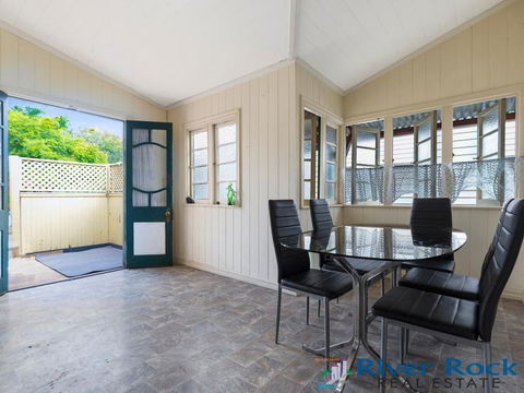 68 Cintra Street Durack - Accommodation Sunshine Coast 0