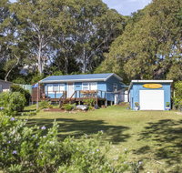 681 Murramarang Rd - Retro Beach Cottage - Accommodation Sunshine Coast