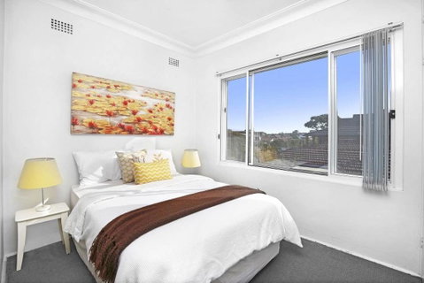 9 South Pacific 2 Bedrooms - Accommodation Sunshine Coast 2