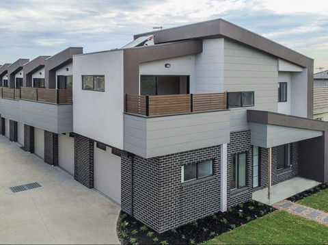 A Brand New Private Townhouse - Accommodation Sunshine Coast 0
