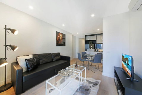 A Cozy & Stylish Suite Near Melbourne Central - Accommodation Sunshine Coast 3