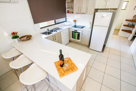 A Lure - Accommodation Sunshine Coast 3