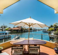 A Mariners Place - BEST location in town - Accommodation Sunshine Coast