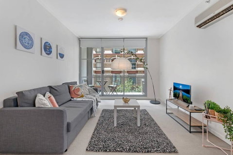 A Modern & Stylish Studio Near Darling Harbour - Accommodation Sunshine Coast 2