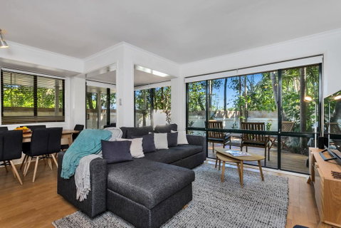 A PERFECT STAY - Mahogany Lodge - Accommodation Sunshine Coast 1
