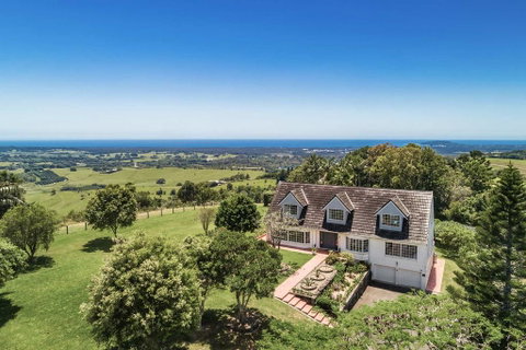 A PERFECT STAY - Pacific Ridge - Accommodation Sunshine Coast 1