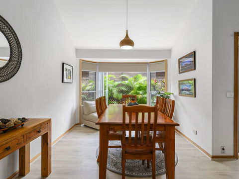 A Villa On 7th - Accommodation Sunshine Coast 3