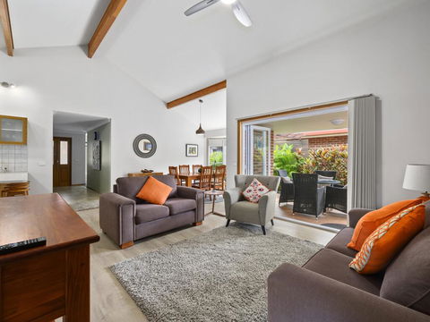 A Villa On 7th - Accommodation Sunshine Coast 0