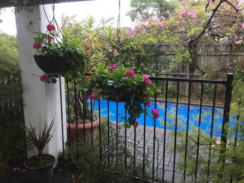 Aarn House B&B Airport Accommodation - Accommodation Sunshine Coast 3