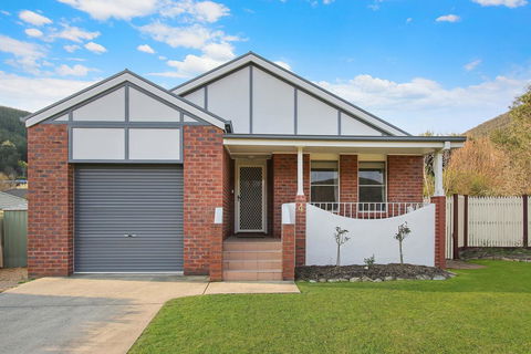 Abbey Rose - Bright, VIC - Accommodation Sunshine Coast 3