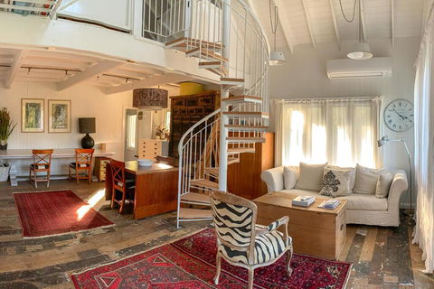 Abelia House - Accommodation Sunshine Coast 1