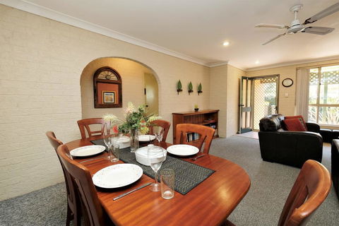 ACACIA - WEEKLY ONLY - Accommodation Sunshine Coast 1