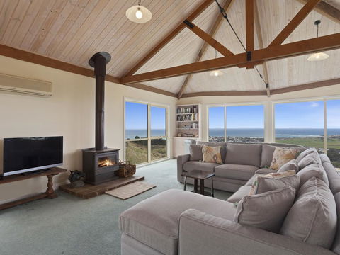 Acacia Brae - Accommodation Sunshine Coast 3