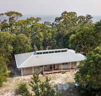 Acacia Lakehouse - The lake at your doorstep - Accommodation Sunshine Coast
