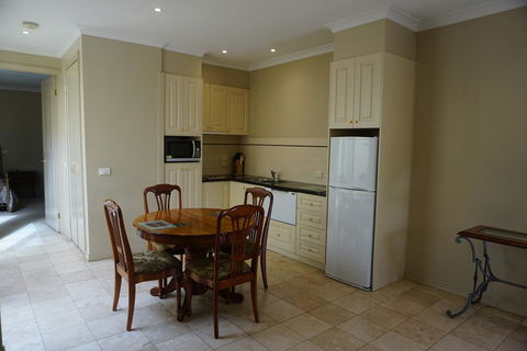 Acacia Terraces - Accommodation Sunshine Coast 2
