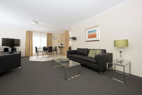 Accommodate Canberra - Kingston Court - Accommodation Sunshine Coast 0