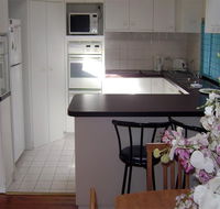 Accommodation Sydney North - Forestville 4 bedroom 2 bathroom house - Accommodation Sunshine Coast