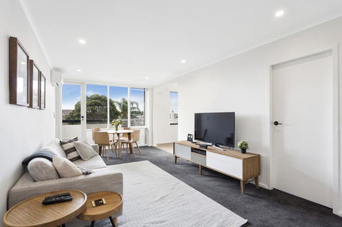 Ace's Place - Accommodation Sunshine Coast 0