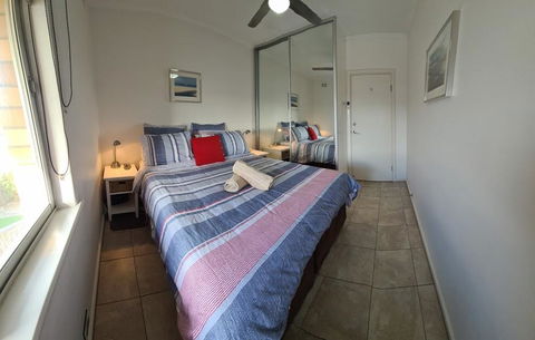 Acushla Accommodation Esplanade Living Self Check-In Self Check-Out - Accommodation Sunshine Coast 1