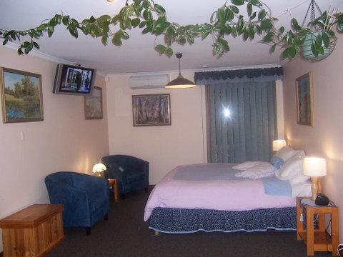 Adelaide Hills B&B Accommodation - Accommodation Sunshine Coast 3