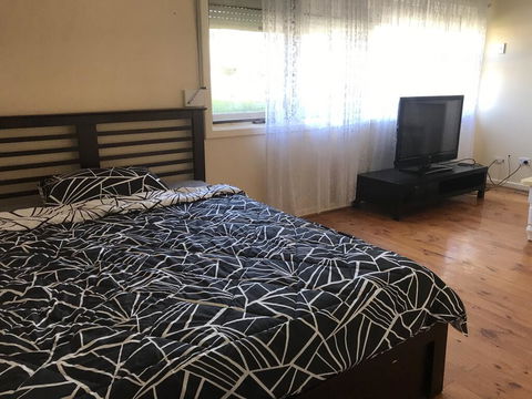 Adelaide Northern B&B - Accommodation Sunshine Coast 0