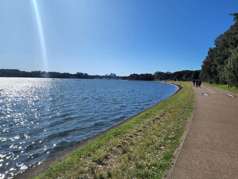 Drummoyne Apartment - Accommodation Sunshine Coast 1