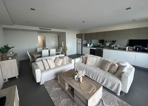 Drummoyne Apartment - Accommodation Sunshine Coast 2