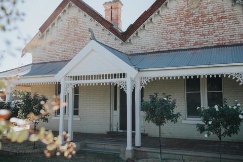 Dubuque Bed And Breakfast - Accommodation Sunshine Coast 1