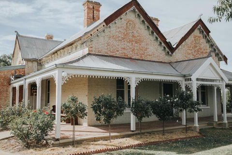 Dubuque Bed And Breakfast - Accommodation Sunshine Coast 0