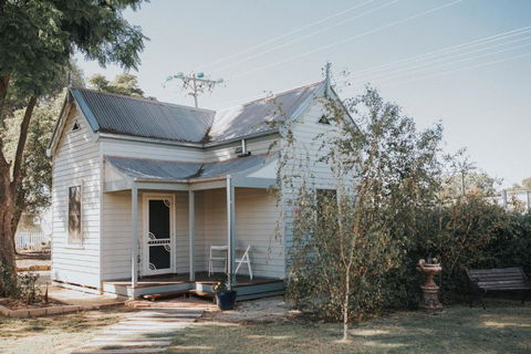 Dubuque Bed And Breakfast - Accommodation Sunshine Coast 4
