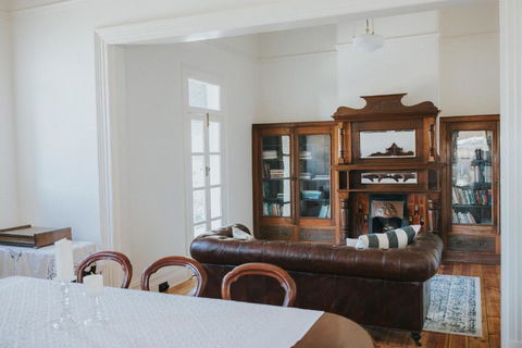 Dubuque Bed And Breakfast - Accommodation Sunshine Coast 3