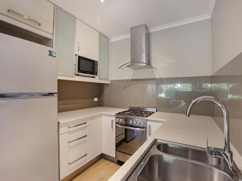 Eagle Heights Holiday Units - Accommodation Sunshine Coast 4
