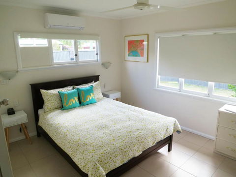 Edge Hill Clean & Green Cairns, 7 Minutes From The Airport, 7 Minutes To Cairns CBD & Reef Fleet Terminal - Accommodation Sunshine Coast 3