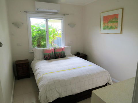 Edge Hill Clean & Green Cairns, 7 Minutes From The Airport, 7 Minutes To Cairns CBD & Reef Fleet Terminal - Accommodation Sunshine Coast 4