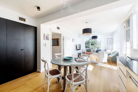 Edge Of Elwood - Unwind In Style By St Kilda Beach - Accommodation Sunshine Coast 0