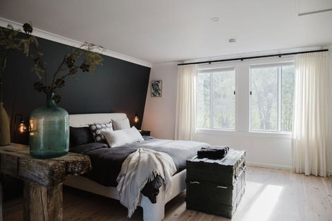 EKhaya - The Barn - Accommodation Sunshine Coast 1