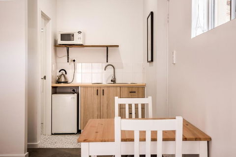 EM Apartments - Accommodation Sunshine Coast 4