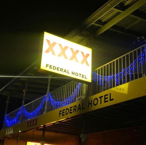 Federal Hotel - Accommodation Sunshine Coast 0