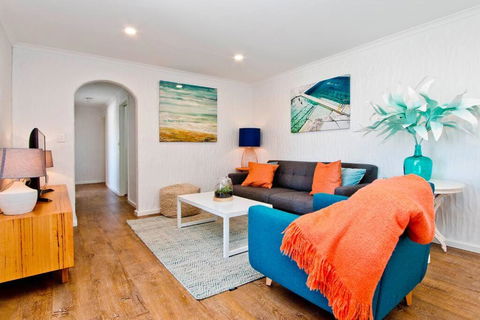 Getaway On Gordon - Comfortable Stylish Apartment - Accommodation Sunshine Coast 0