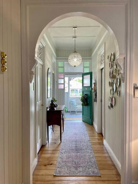 Gorgeous Arthouse Queenslander In Ipswich - Accommodation Sunshine Coast 0