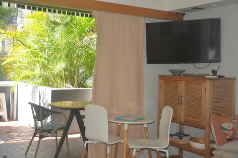 French Quarter On Hastings Unit 128 - Accommodation Sunshine Coast 3