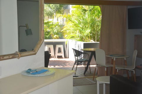 French Quarter On Hastings Unit 128 - Accommodation Sunshine Coast 4