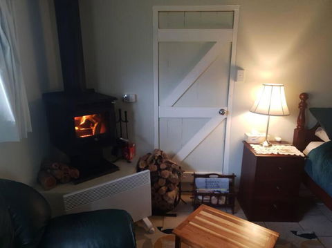 Handsome Hills Dairy Retreat - Accommodation Sunshine Coast 3