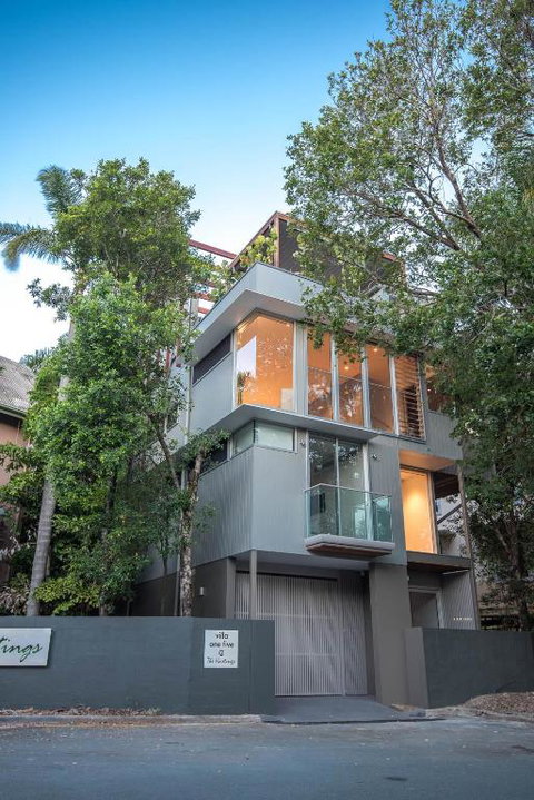 Hastings Villas - Accommodation Sunshine Coast 2