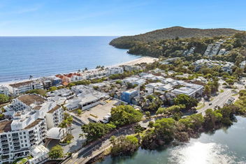 Hastings Villas with Accommodation Sunshine Coast
