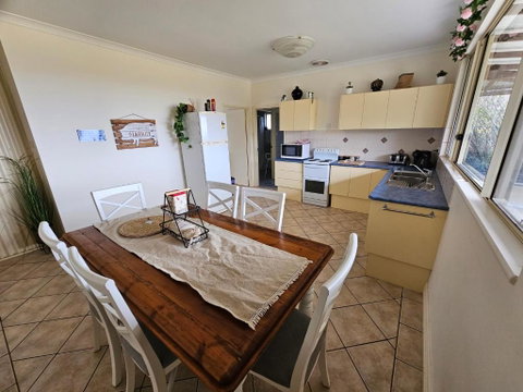 Home And Hound Kendenup - Accommodation Sunshine Coast 3
