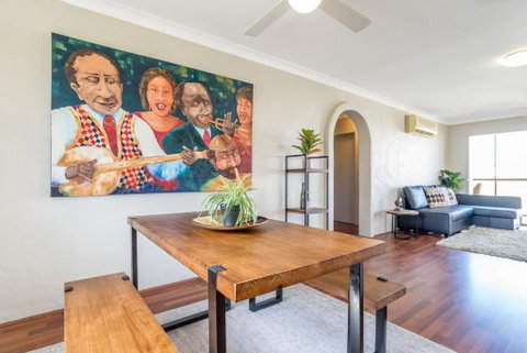 Inner City Pad Indooroopilly - Accommodation Sunshine Coast 0
