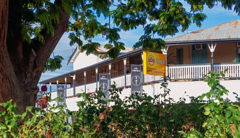 Hotel Cunnamulla - Accommodation Sunshine Coast 0